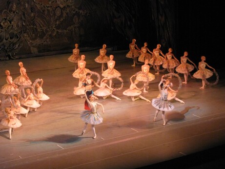Production of Le Corsaire by Mariinsky Ballet, Saint Petersburg (2008)