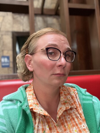 Peak Nicole: my shirt looks like a sprite sheet from a long-forgotten Kirby game. 